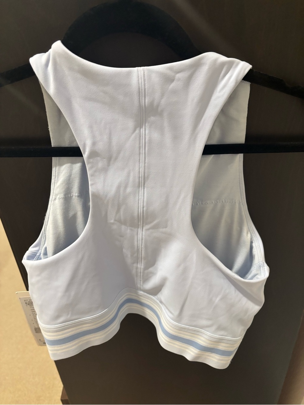 Lululemon V Waist Blue/Lavender/ White Cropped Tennis Tank
NWT
Size 8 - Picture 3 of 3